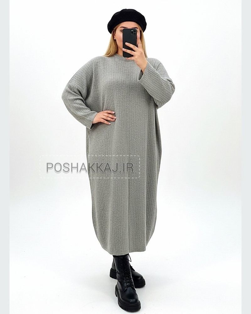 کفتان بافت بلند سایز بزرگ پلاس یقه گرد آستین بلند کش بافت طرح خطی زنانه کد1881