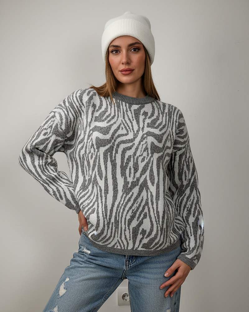 بلوز بافت زنانه طرح زبرا zebra یقه گرد آستین بلند ریز بافت کد 1879